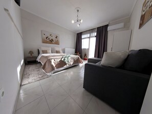 Soundproofing, free WiFi - Del Sol 6 Meteora Luxurious Suites (Kalabaka)