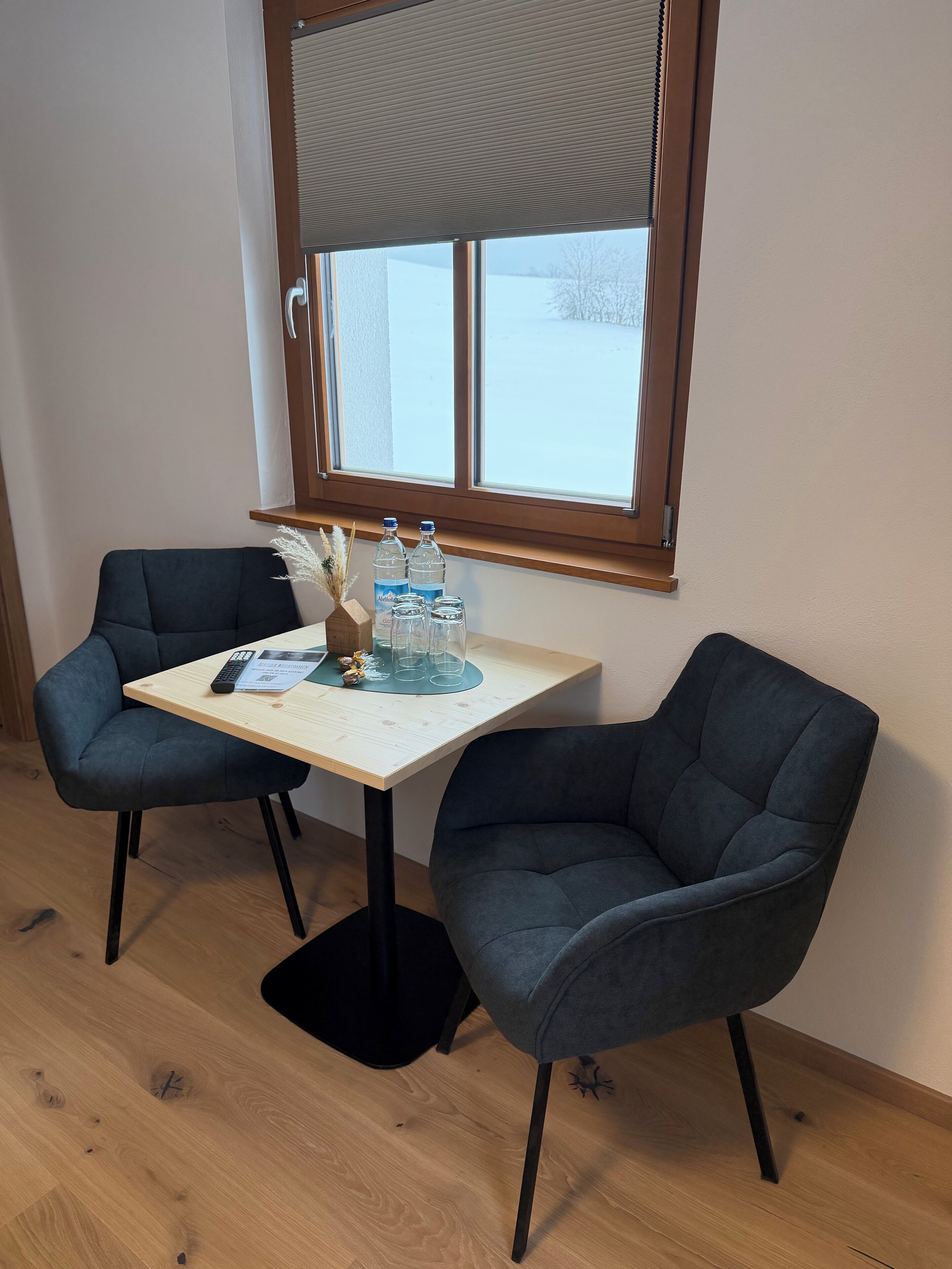 Familjerum för fyra | Värdeförvaringsskåp på rummet, gratis wi-fi och sängkläder