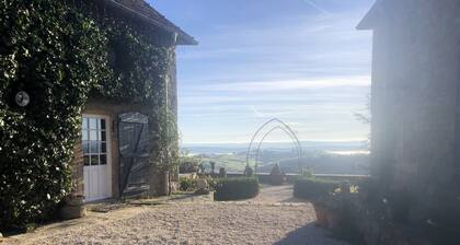 Bed and breakfast in a former stable
