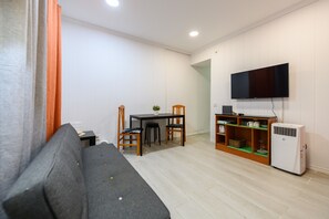 Apartment | 1 bedroom - M Pel300i Piso Acogedor de 1 Dormitorio en el Cen (Madrid)