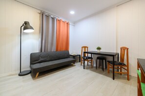 Apartment - M Pel300i Piso Acogedor de 1 Dormitorio en el Cen (Madrid)