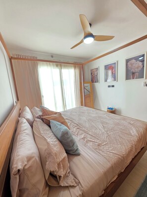 1 habitación, tabla de planchar con plancha, internet y ropa de cama 