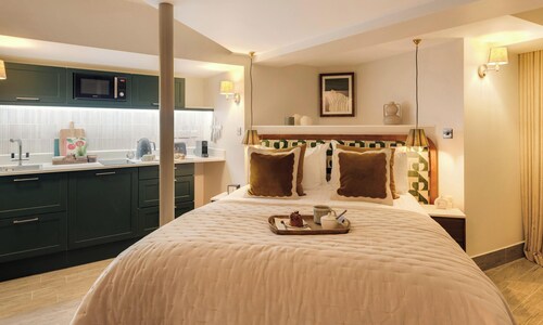 Tower Bridge Road Your Apartment