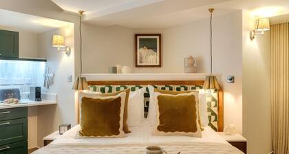 Tower Bridge Road Your Apartment