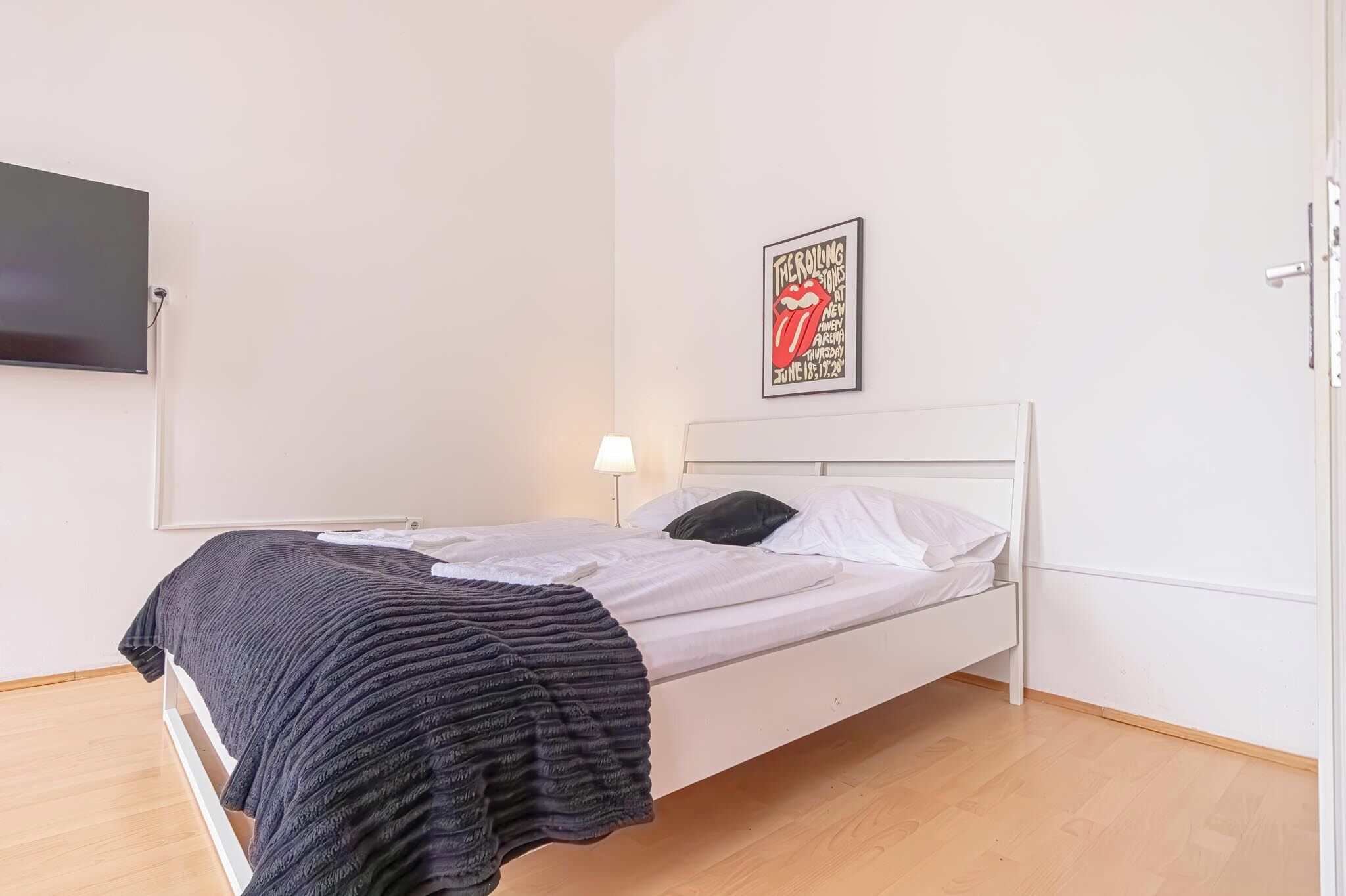 Basic Room | Iron/ironing board, free WiFi