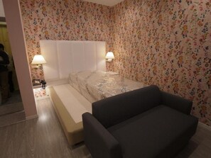 Interior - HOTEL LA PENSEE (Saitama)