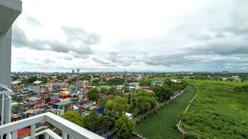Design Condo, City View | Balcony view
