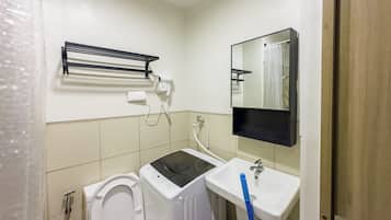 Apartamento clásico, vistas a la piscina | Lavandería