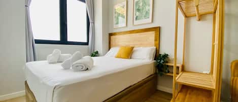 1 bedroom, iron/ironing board, free WiFi, bed sheets