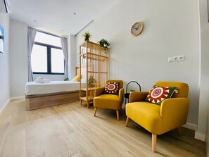 1 chambre, fer et planche à repasser, Wi-Fi gratuit, draps fournis