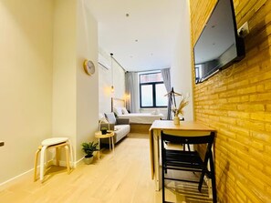 1 Schlafzimmer, Bügeleisen/Bügelbrett, kostenloses WLAN, Bettwäsche