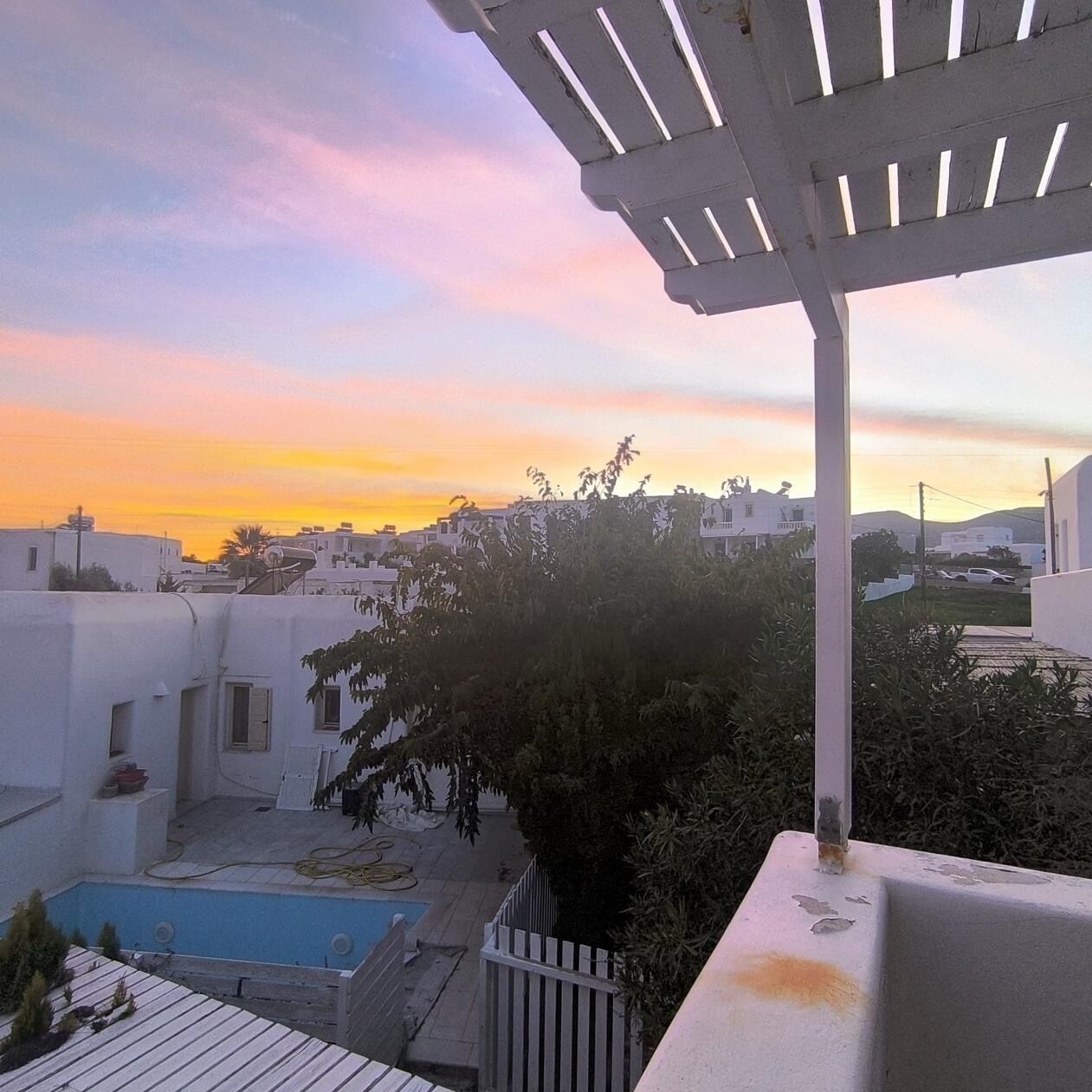 Leilighet, privat basseng, hageutsikt | Overnattingsstedets uteområder