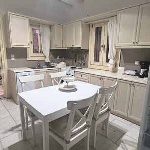 Private kitchen - THEROS CASA LOGARAS (PAROS)