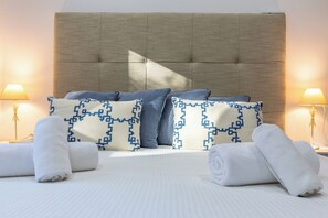 4 habitaciones, tabla de planchar con plancha, wifi y ropa de cama 