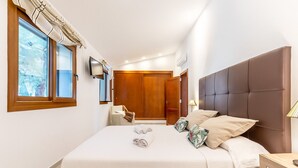 4 Schlafzimmer, Bügeleisen/Bügelbrett, WLAN, Bettwäsche