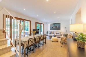 Interior - Villa Joan 2 min walk from the beach! (Alcúdia)