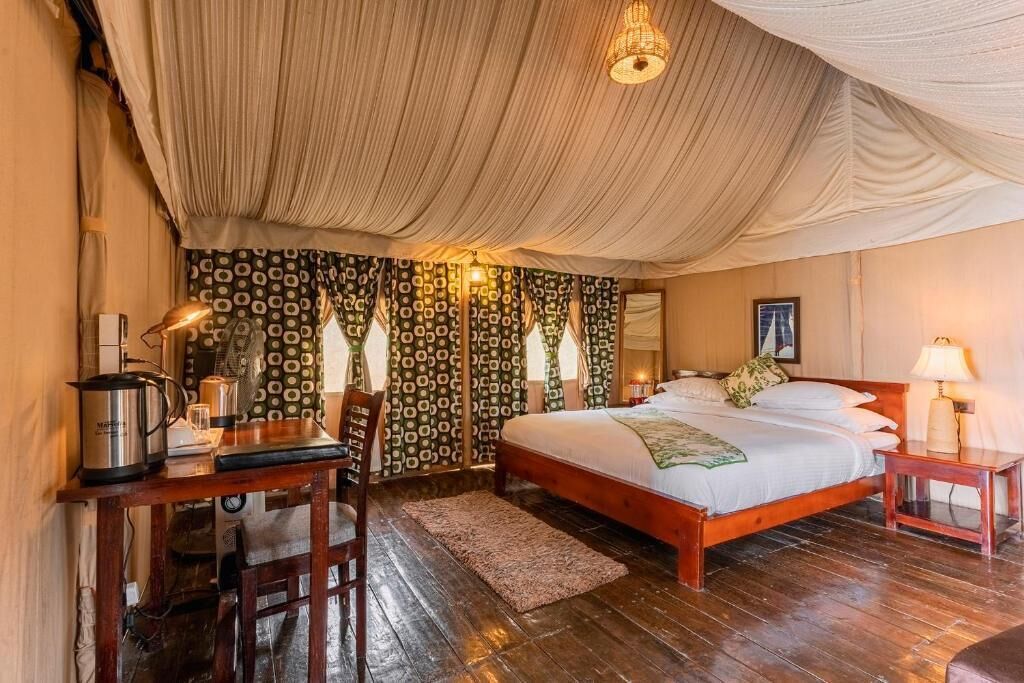 Deluxe Tent, Patio, Garden View