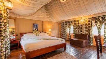 Deluxe Tent, Patio, Garden View