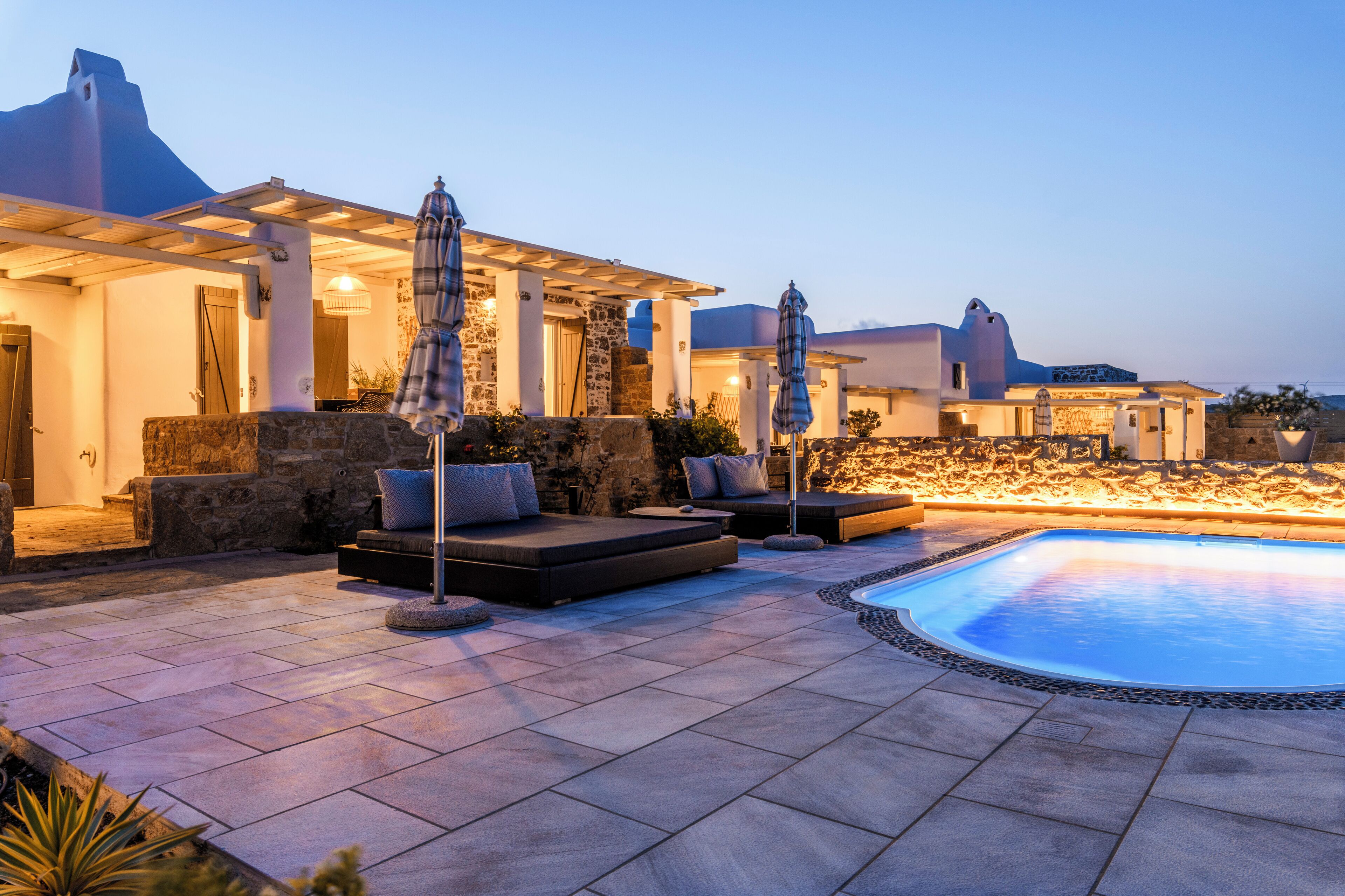 Villa | Pool | Seasonal outdoor pool
