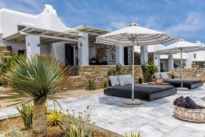 Huvila | Terassi/patio