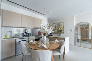 Unclassified image, 4 of 39, button - Luxurious - Grande Signature - Downtown (Dubai)