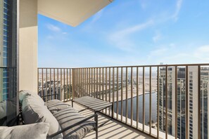 Luxury Apartment, Balcony, Harbour View | Property grounds - Serene 1BR Escape with Burj Khalifa View (Dubai)
