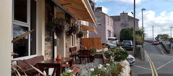 Glendower Hotel