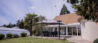 Holiday Home 'L'Escale Des Copains' with Private Pool, Private Terrace and Wi-Fi