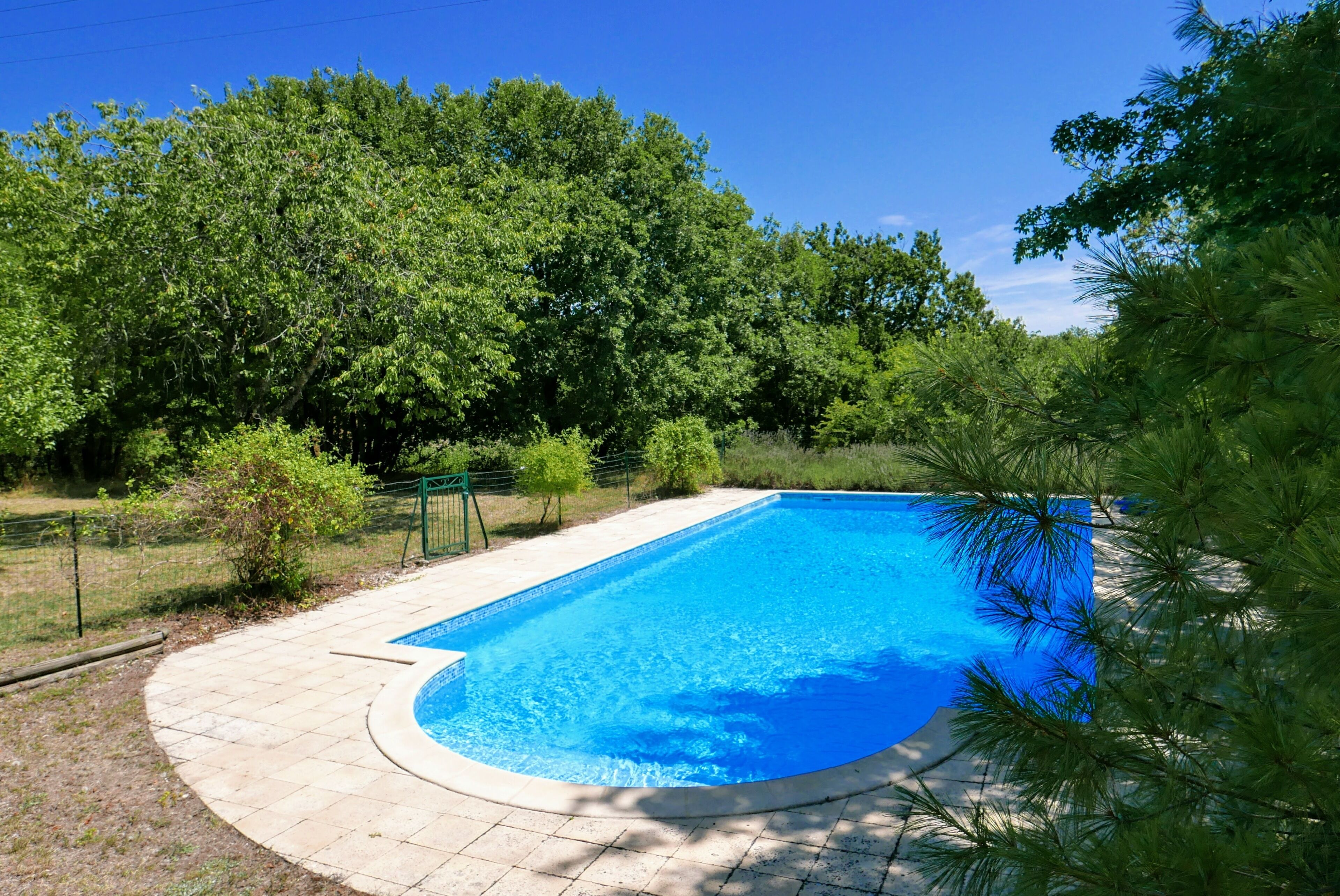 Piscine extérieure, piscine chauffée