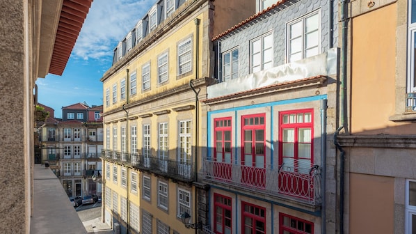 Balcony - Ando Living - São Miguel House (Porto)