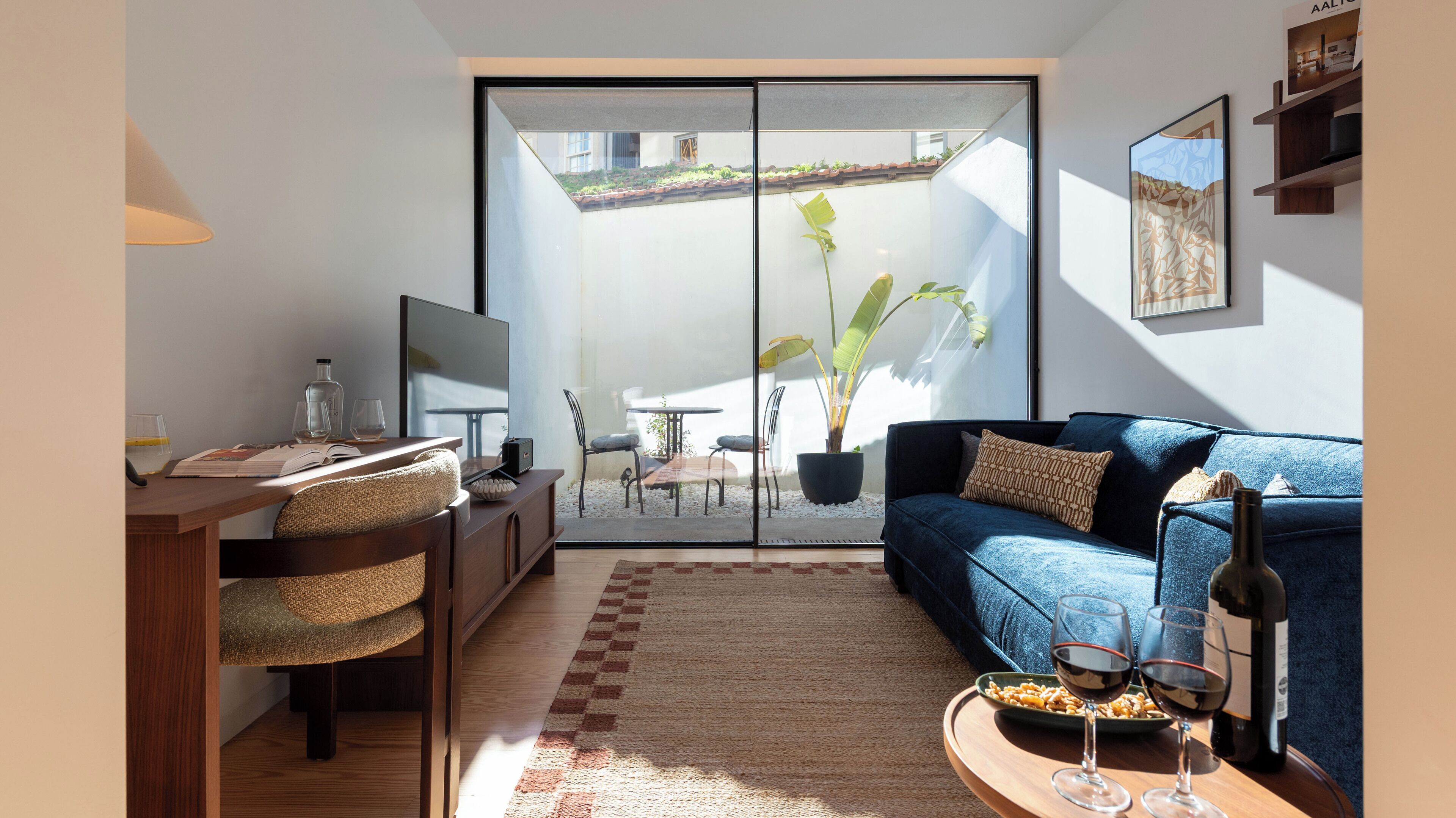 Comfort Apartment | Living area