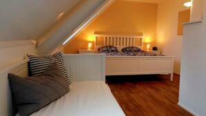 3 bedrooms, iron/ironing board, WiFi - Vacation home in Tossens - relaxation for the whole family. (Butjadingen)