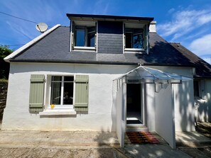 Exterior - Le Penty Gwen-Plage: Walk to Village, Beach & Oyster Farms (La Forêt-Fouesnant)