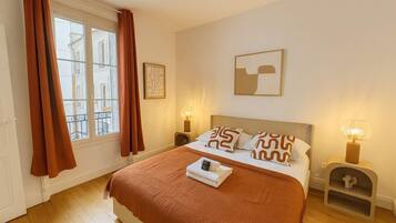 Fer et planche à repasser, Wi-Fi, draps fournis