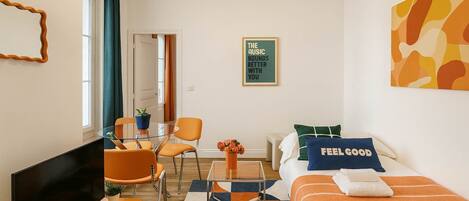 Strykejern/-brett, wi-fi og sengetøy