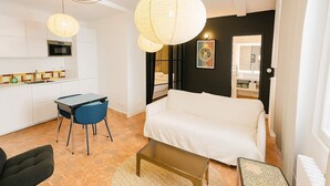 TV - Appartement rue Montorgueil au Halles - Paris 1 (Paris)