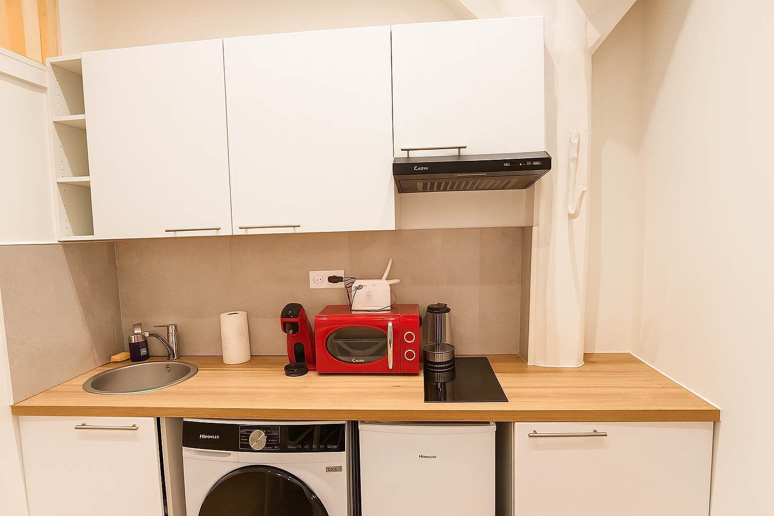 Fridge, microwave, stovetop, coffee/tea maker
