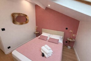 1 bedroom, iron/ironing board, WiFi, bed sheets - Proche Métro: Appartement 1 chambre, 4 couchages (Aubervilliers)