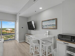 Interior - Studio condo on 7th Floor at Luau in Sandestin Golf & Beach Resort (Miramar Beach)