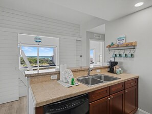 Fridge, microwave, oven, stovetop - 2BR Luau Suite on 7th Floor at Sandestin Golf & Beach Resort (Miramar Beach)
