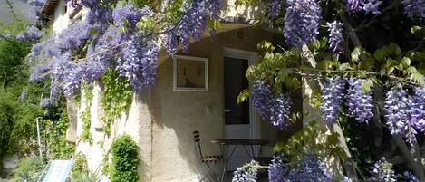 DĂ©tail de lâextĂ©rieur