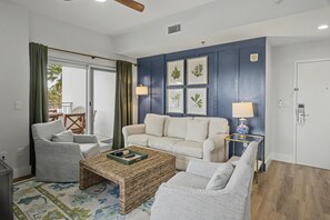 TV - 1BR Luau Condo at Sandestin Golf & Beach Resort (Miramar Beach)