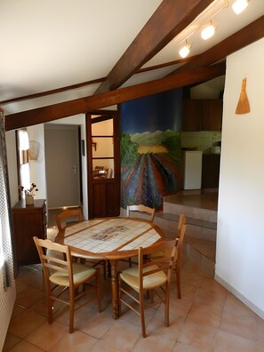 Dining - Gîte “Le Galabre” with Mountain View, Wi-Fi, and Air Conditioning (La Robine sur Galabre)