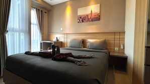 Room - Escotel Amazana (South Tangerang)