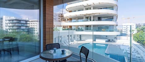 Apartment, 1 Double Bed with Sofa bed, Kitchen, City View | Terrace/patio