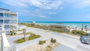 Beach - 2nd Wind - 2nd Row 3 BR Home - 2nd Floor Observation Deck (Surf City)