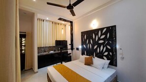 1 makuuhuone, silitysrauta/-lauta, internet, vuodevaatteet