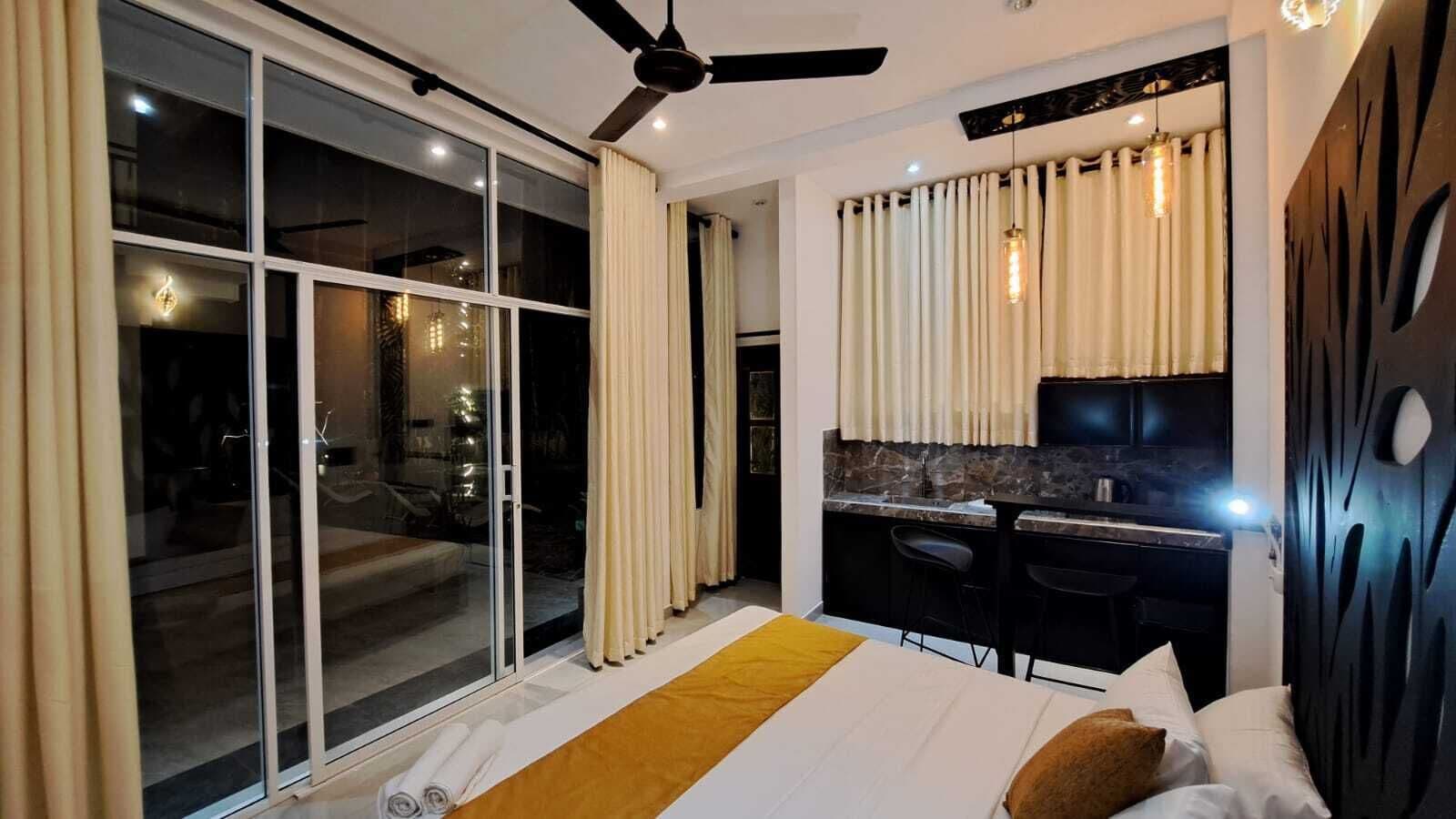 1 bedroom, iron/ironing board, internet, bed sheets