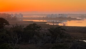 Miscellaneous - Soundside Sunsets - Gorgeous Home with Gorgeous Sound Views; 4 BR/4.5 Baths (Surf City)