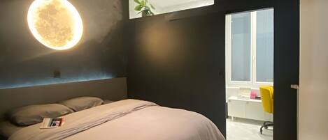 Fer et planche à repasser, Wi-Fi, draps fournis